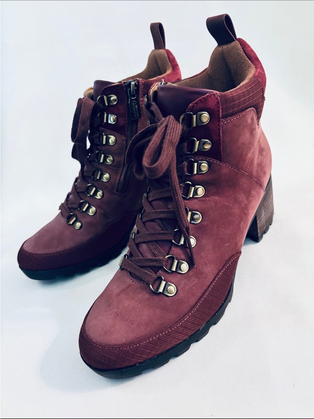 VIONIC Spencer Waterproof Boots